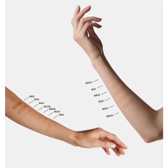 NEW ~ CHANEL SUBLIMAGE L' ESSENCE DE TEINT Serum Foundation ~ B20 - SEALED - Picture 6 of 11